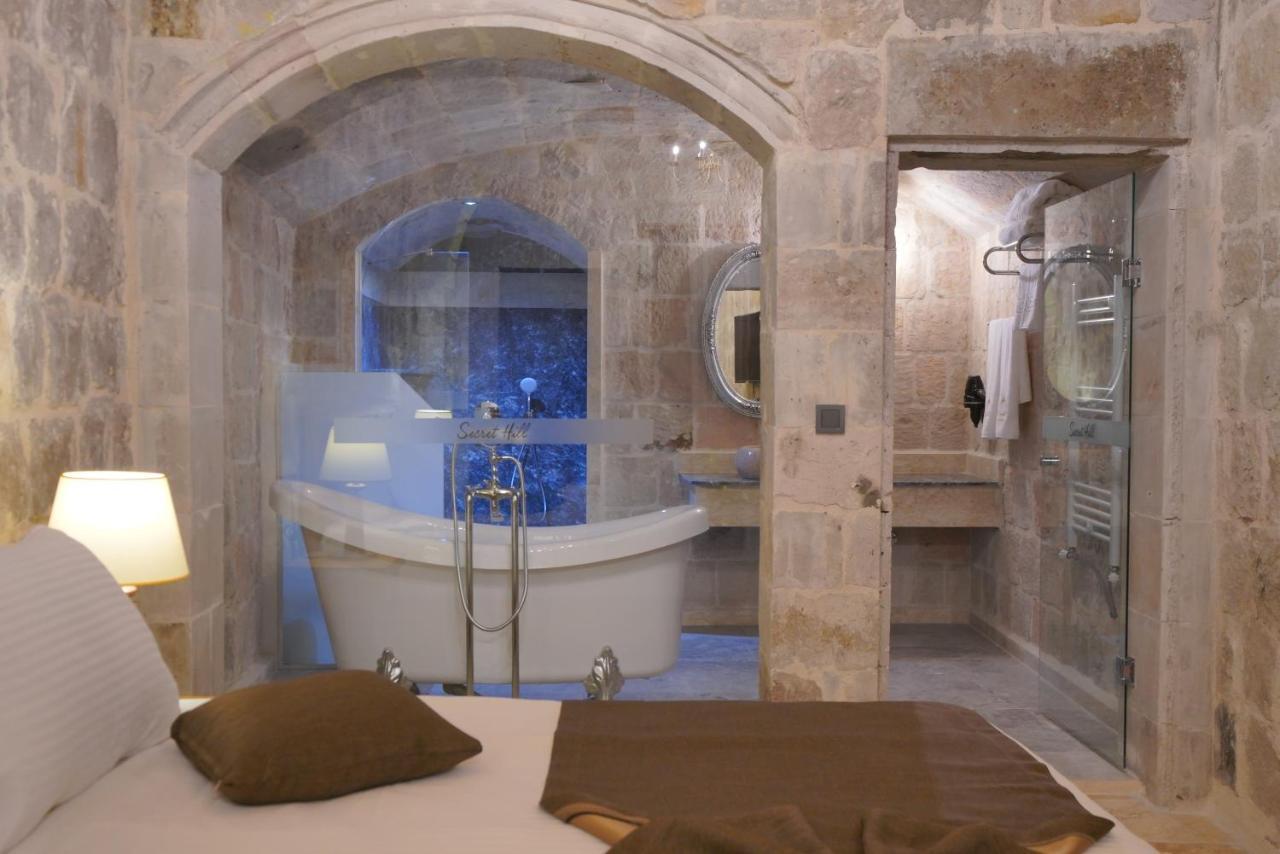 Cappadocia Secret Hill Cave Suites ギョレメ エクステリア 写真