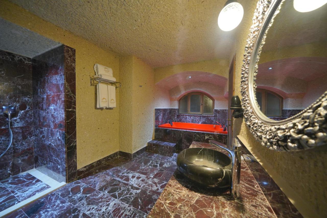 Cappadocia Secret Hill Cave Suites ギョレメ エクステリア 写真