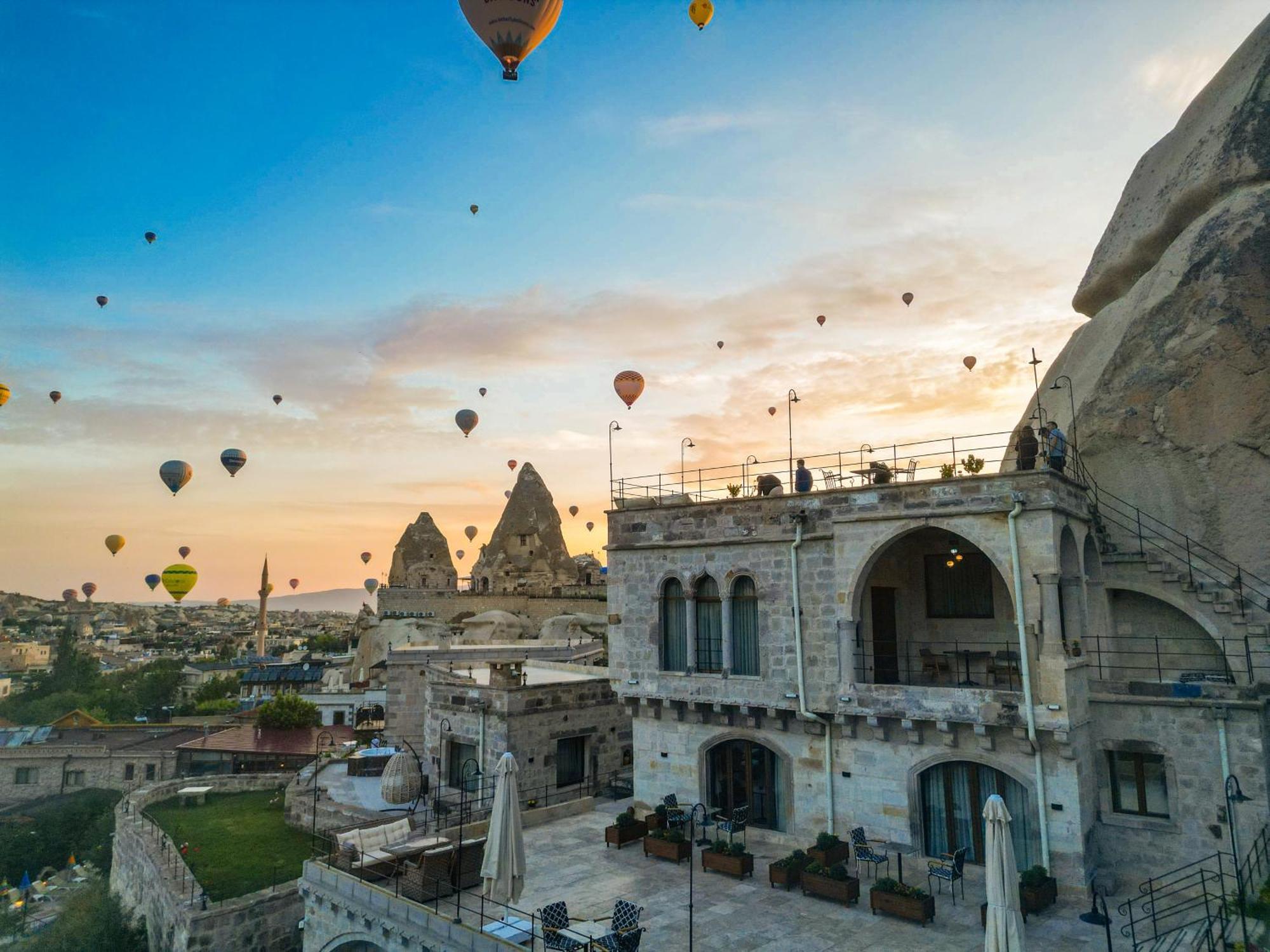 Cappadocia Secret Hill Cave Suites ギョレメ エクステリア 写真