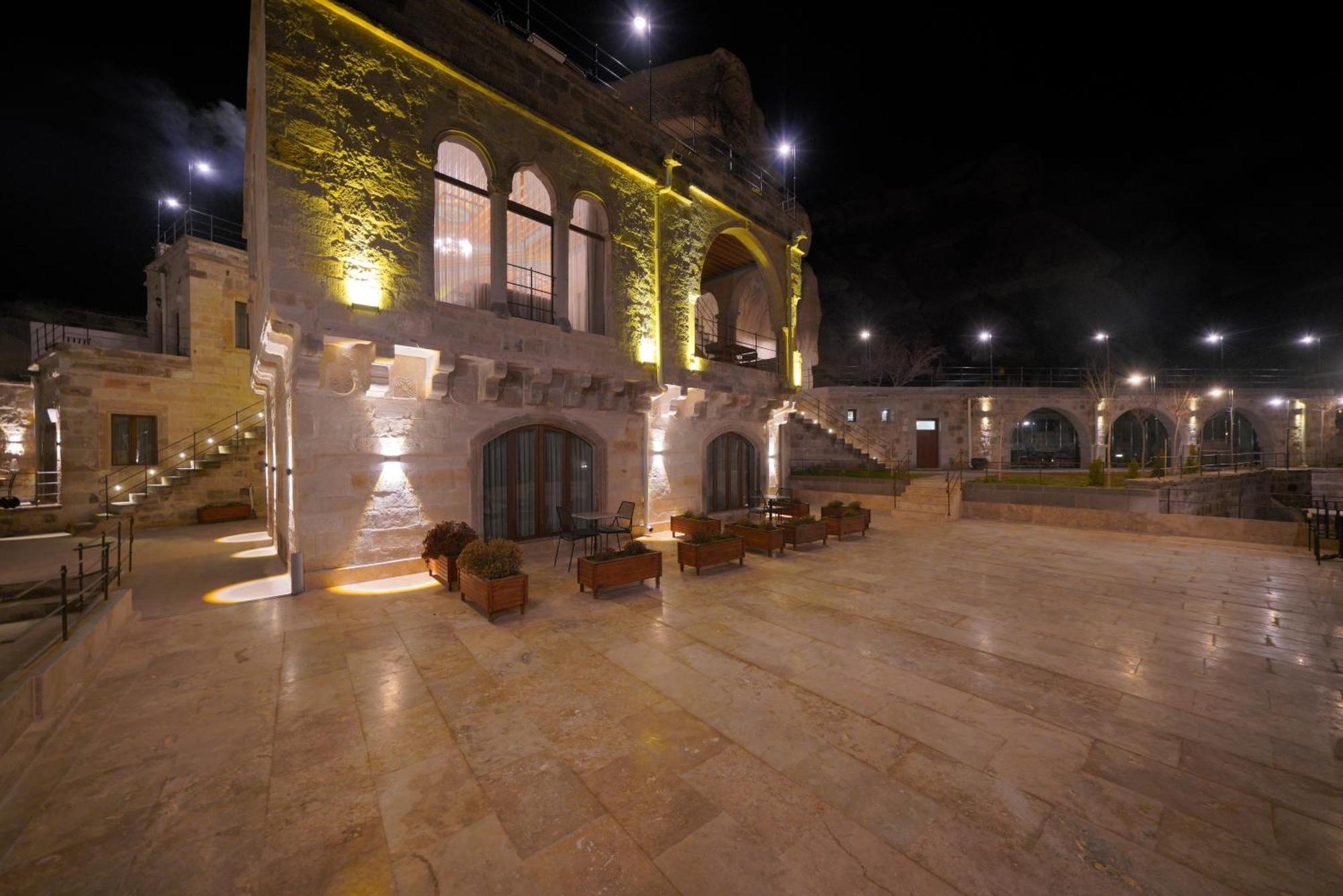 Cappadocia Secret Hill Cave Suites ギョレメ エクステリア 写真