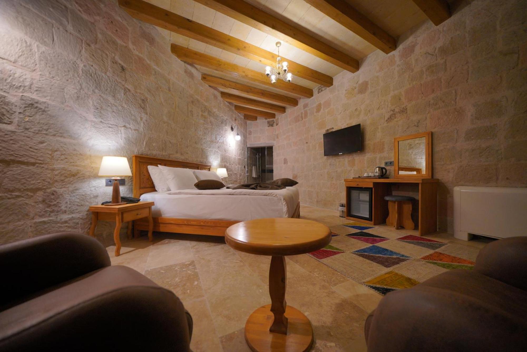 Cappadocia Secret Hill Cave Suites ギョレメ エクステリア 写真